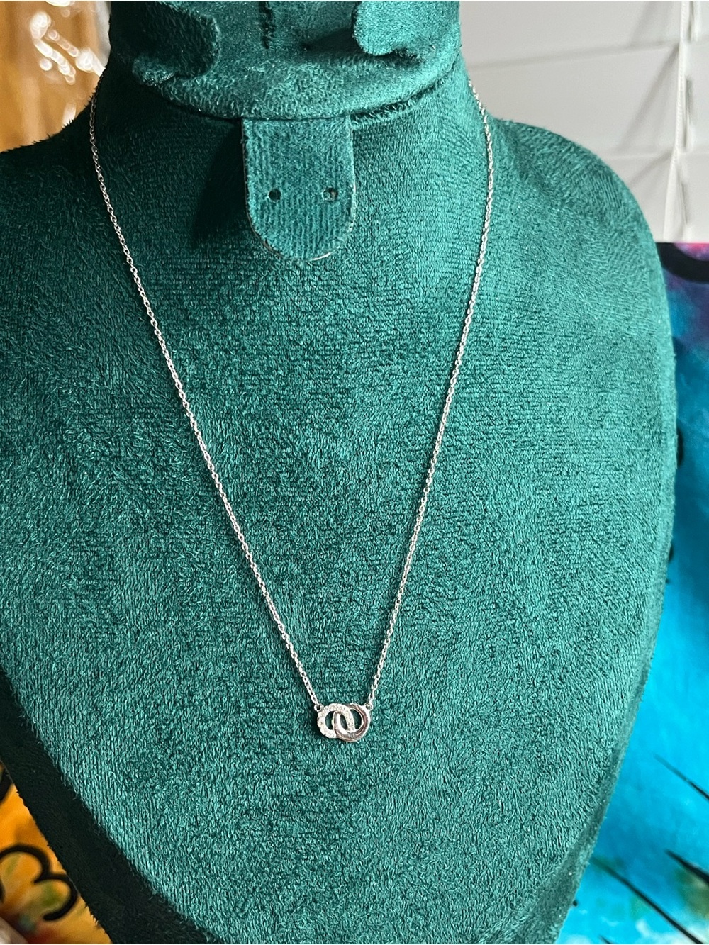 Lab-Grown Diamond Interlocking Circle Pendant Necklace Sterling Silver 0.10 CTW